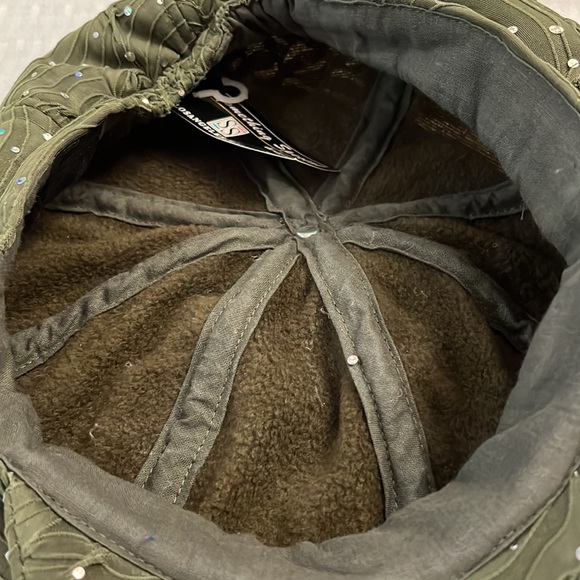 Moss Green Women's Beret with Iron on Sequins NWT - Picture 8 of 11